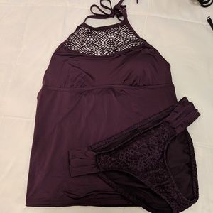 Women's Mossimo halter tankini w/ high neck!